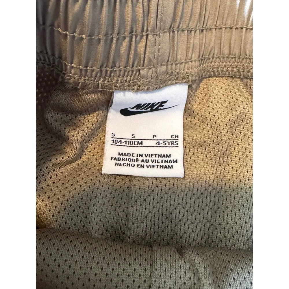 Nike Boys Khaki Tan Windbreaker Track Pants Joggers Mesh Lined Size 5 4-5Y